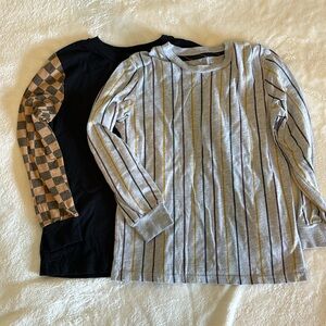 Bundle of 2 boys long sleeve tees
